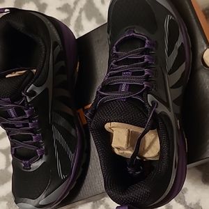 COPY - Womens merrell shoes PRICE FIRM